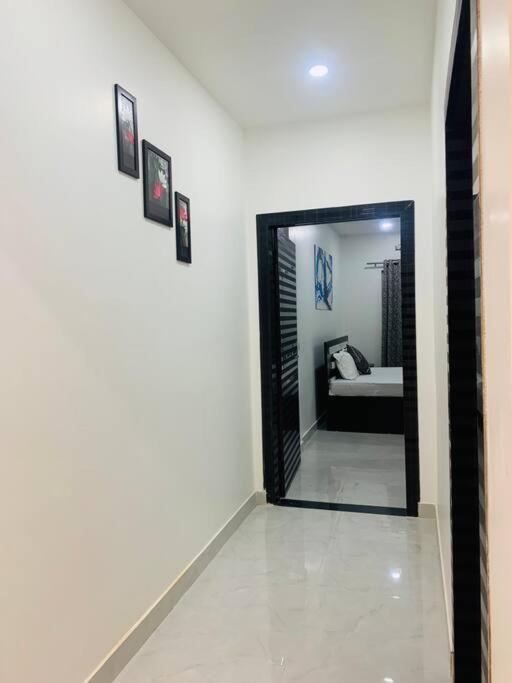 White Orchid, Unique & Stylish, Executive 2Bhk. Apartment Guwahati Exterior photo